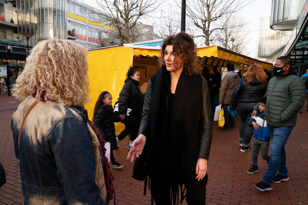 Onderuit door corona 6 Onderuit door corona 6